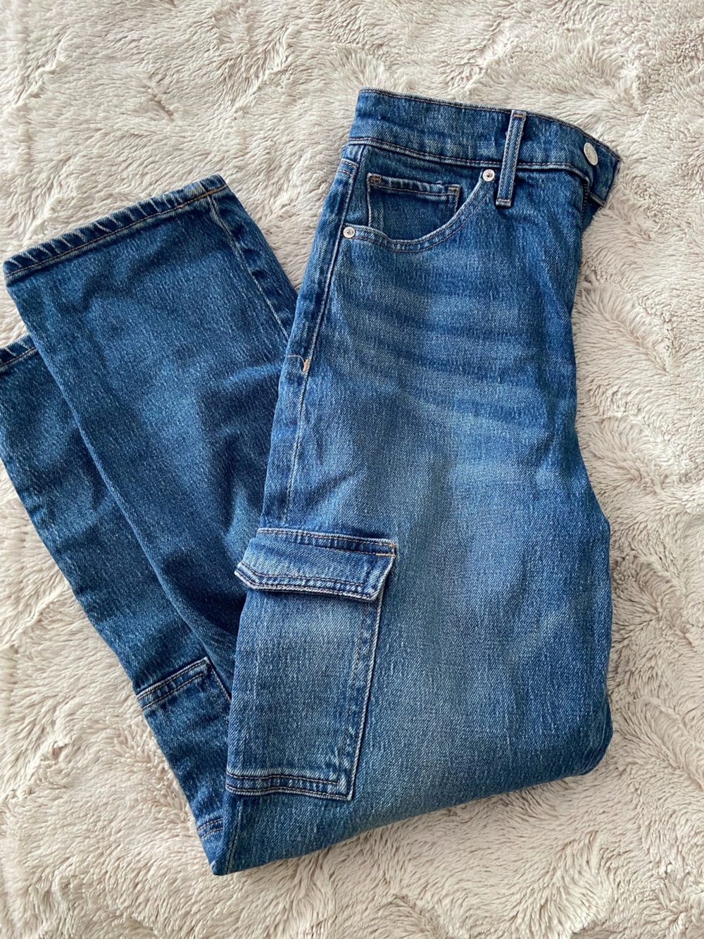 Relaxed Fit Women’s Jeans — Classic Blue Denim